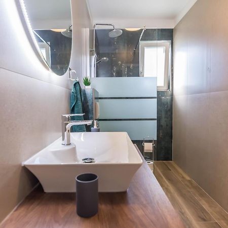 Stina Apartment Biograd Na Moru Luaran gambar