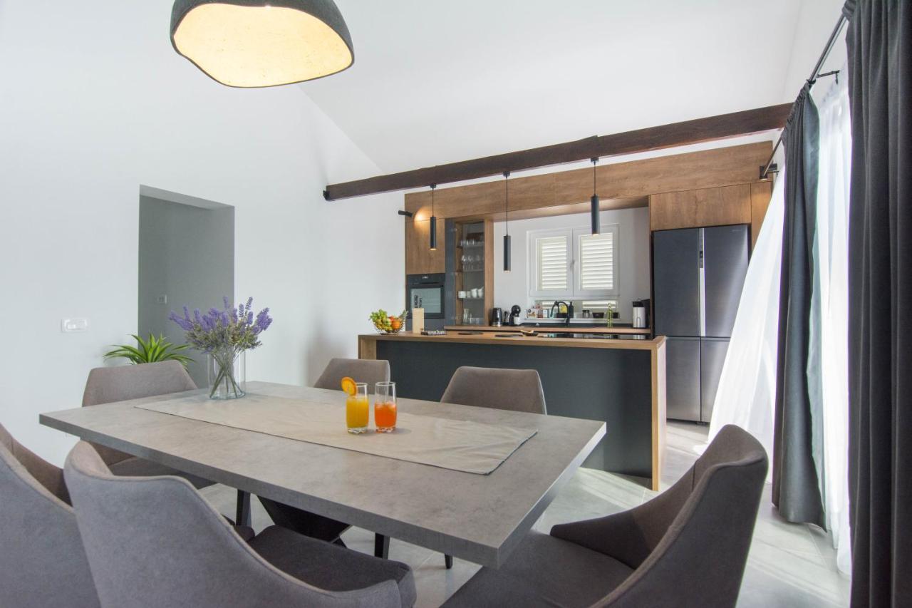 Stina Apartment Biograd Na Moru Luaran gambar
