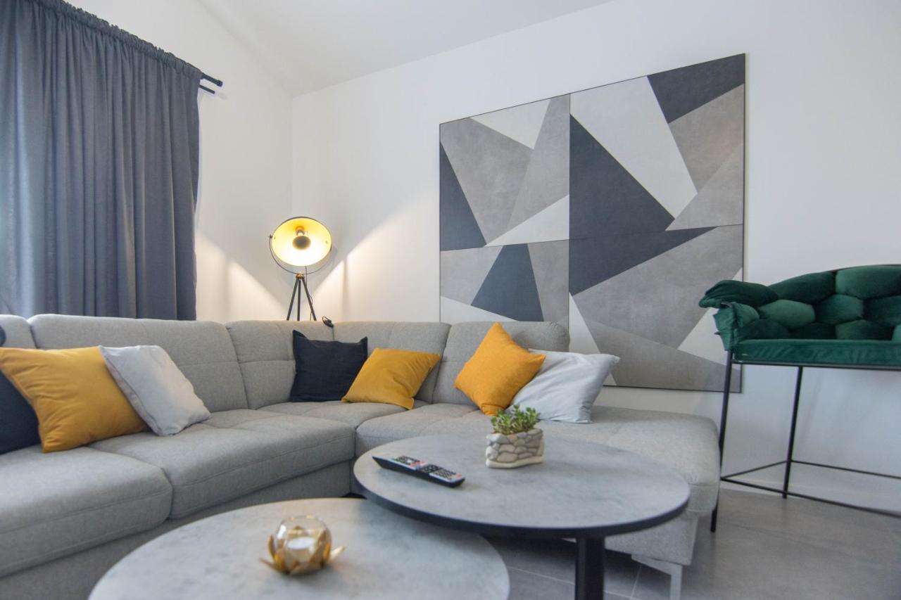 Stina Apartment Biograd Na Moru Luaran gambar