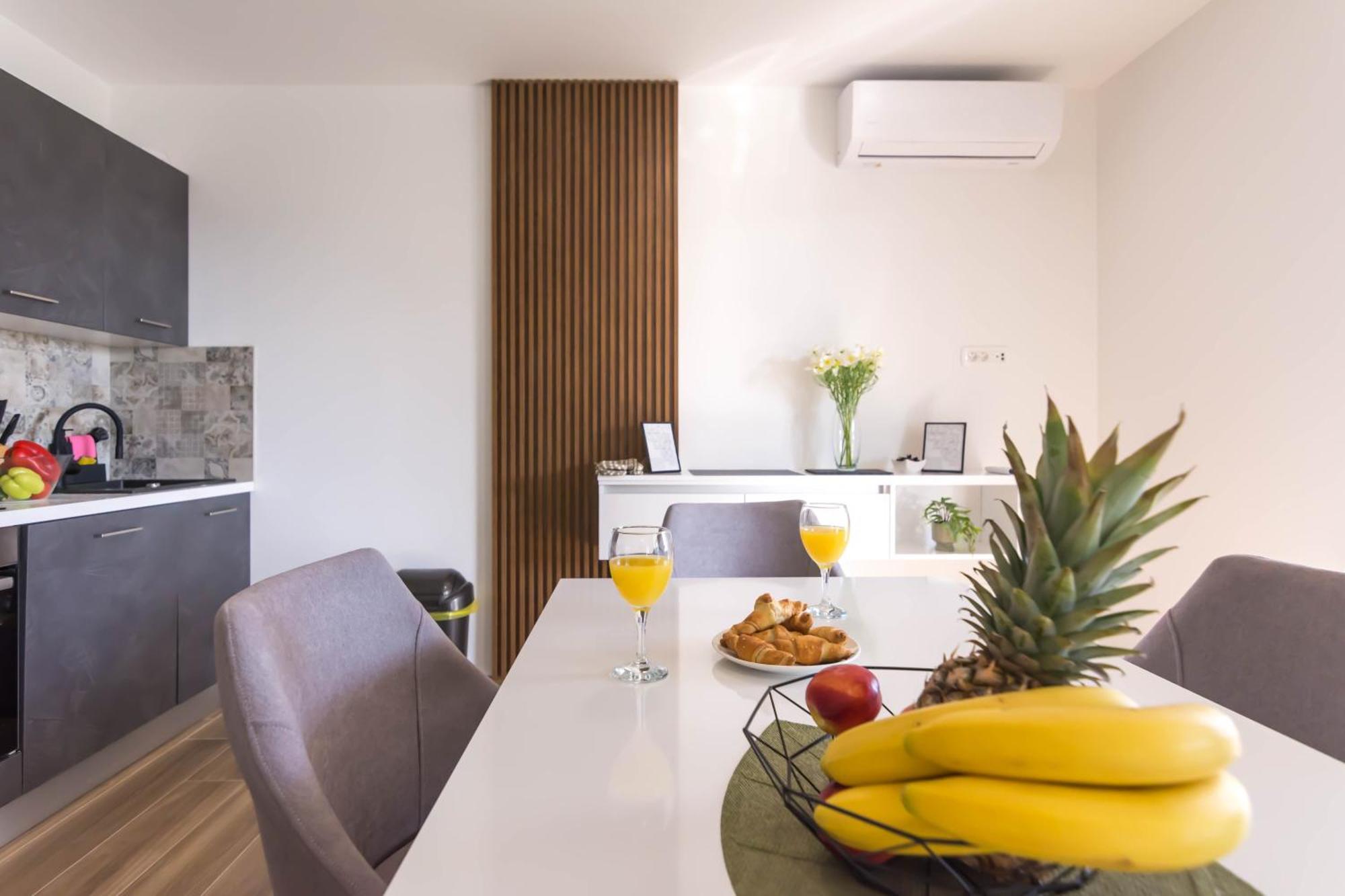 Stina Apartment Biograd Na Moru Luaran gambar