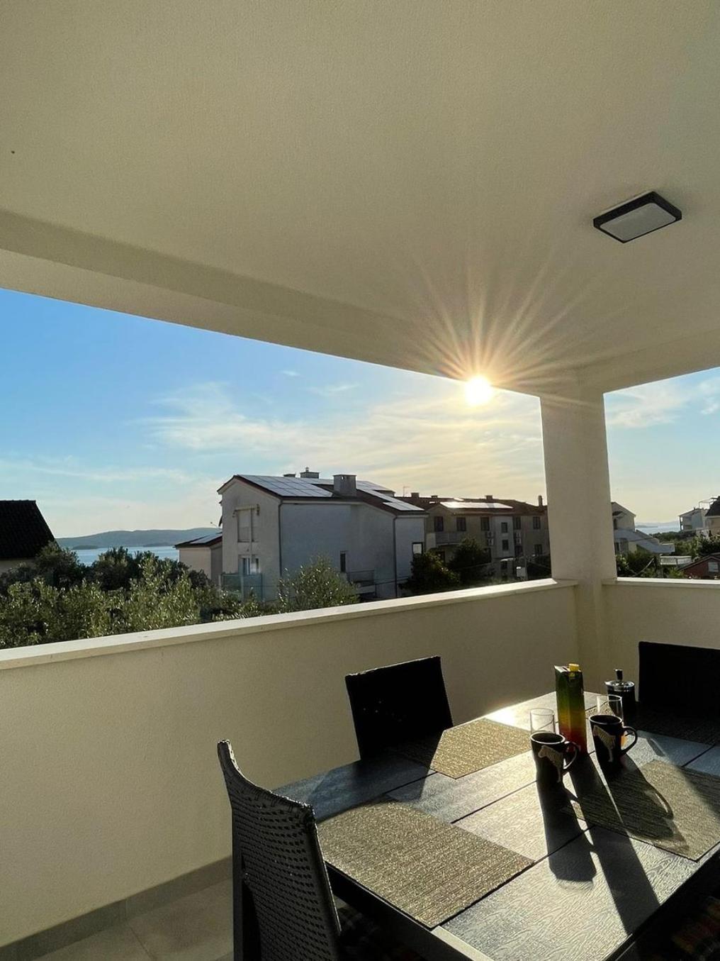 Stina Apartment Biograd Na Moru Luaran gambar