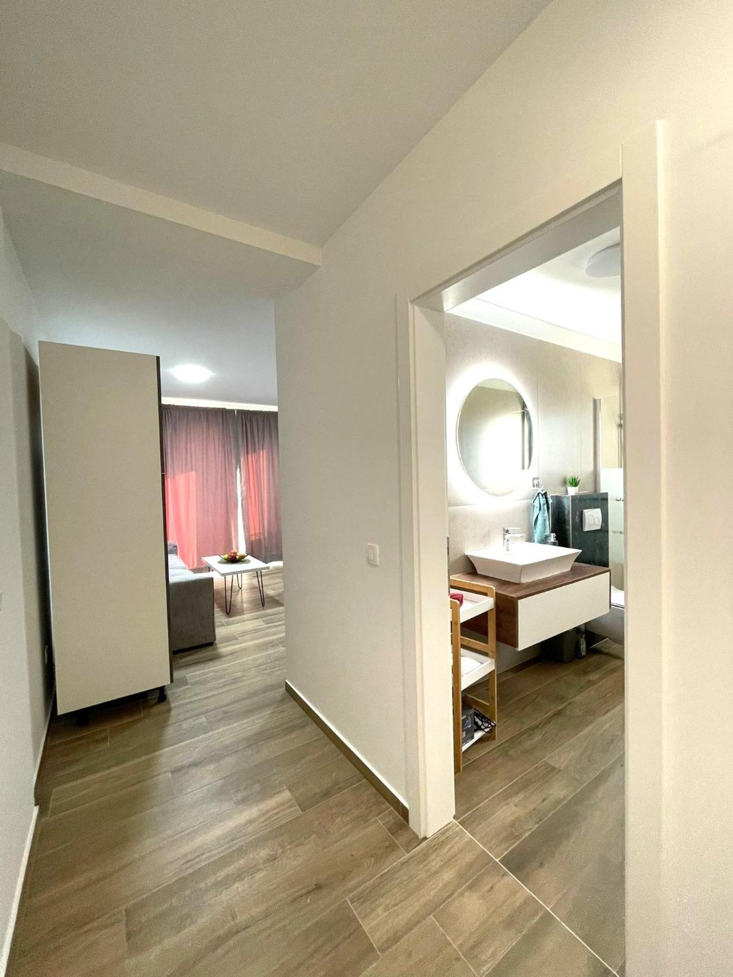 Stina Apartment Biograd Na Moru Luaran gambar